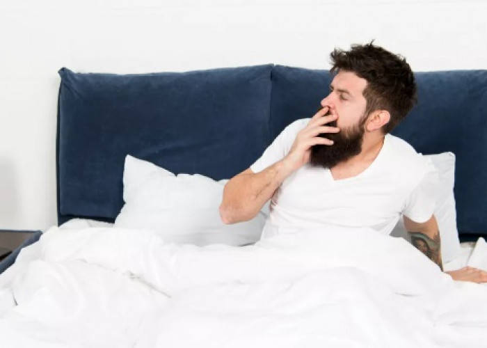 Mengapa Ketika Bangun Tidur Badan Terasa Lemas? Berikut Penjelasannya