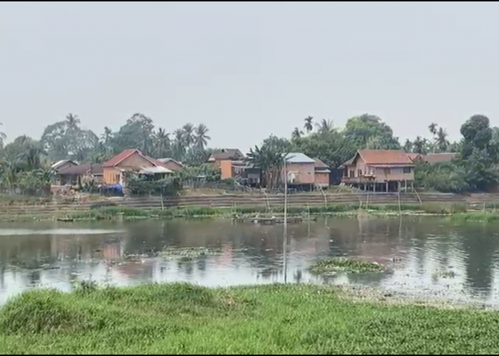 Warga Masih Gunakan Air Danau Sipin, Kondisi Air Jadi Sorotan