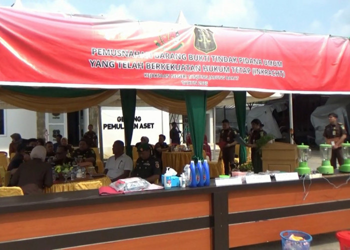 Kejari Tanjab Barat Musnahkan Barang Bukti 57 Perkara, Termasuk Sabu, Ganja, dan Ekstasi  