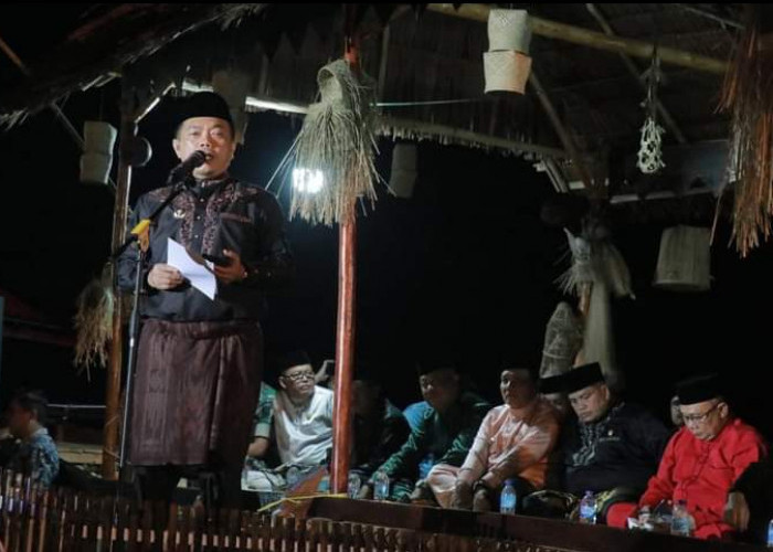 Festival Biduk Gedang Bselang Angkut Padi di Kabupaten Merangin Turut Dihadiri Gubernur Jambi