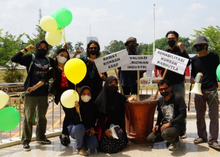 Aksi Kreatif Bersihkan Asap : Karhutla Ancam Kesehatan Warga Jambi 