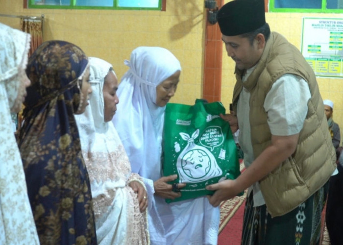Bupati Merangin Gelar Subling di Pulau Kemang, Salurkan Bantuan dan Tinjau Kondisi Jalan 