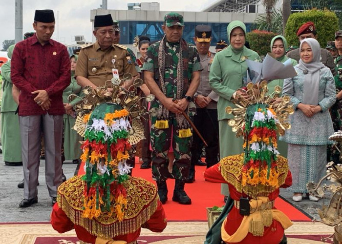 Ketua DPRD Jambi Edi Purwanto Sambut Kedatangan Kolonel Inf Rachmad