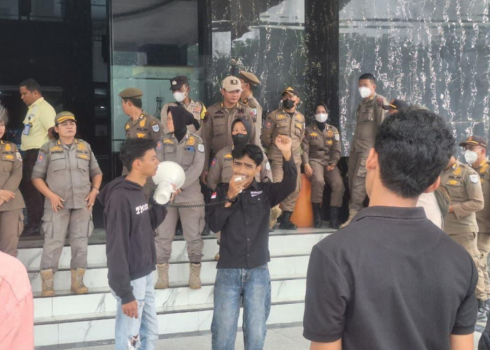 GEMAKOJA Pertanyakan Sewa Armada Sampah Rp5,98 Miliar, Minta Kepala DLH Kota Jambi Dicopot