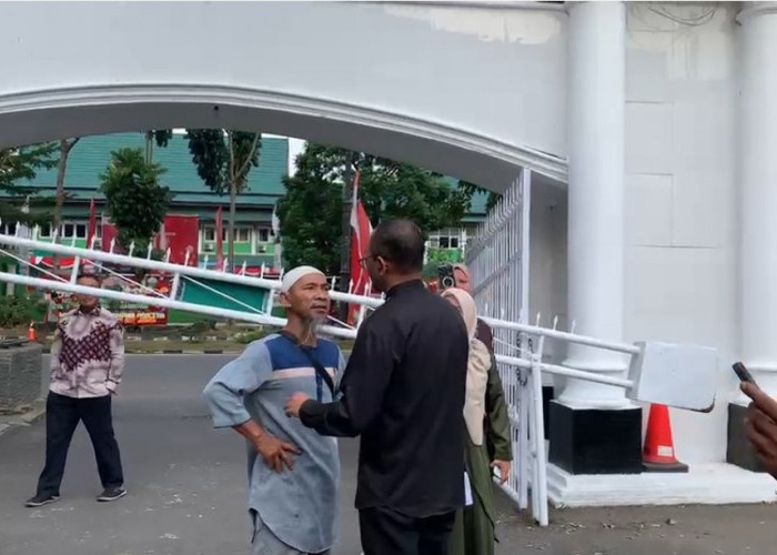 Calon Jemaah Umrah Minta Uang Dikembalikan Utuh