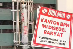 Buntut Pemblokiran Ribuan Sertifikat Tanah, Warga Duduki dan Segel Kantor BPN Kota Jambi