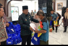 Sambut Imlek 2026, Pemkot Jambi Salurkan 400 Paket Sembako untuk Komunitas Tionghoa