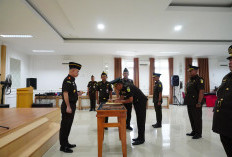 Tiga Jabatan Kasi Kejari Tanjab Barat Resmi Berganti