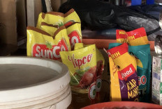 Harga Minyak Goreng Masih Tinggi, Pedagang Pasar Angso Duo Keluhkan Daya Beli