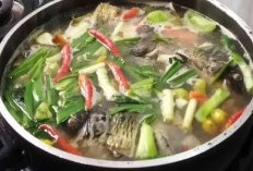 Resep Sup Bola-bola Ikan Mas Kuah Bening yang Segar dan Gurih