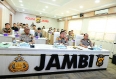 Pelatihan Public Speaking Call Center 110, Polda Jambi Tingkatkan Profesionalisme Pelayanan Publik