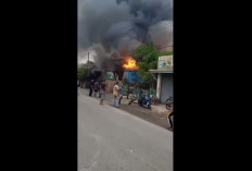 4 Rumah Terdampak Kebakaran di Sungai Saren, 3 Rumah Semi Permanen Ludes Terbakar