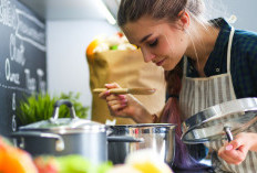 Awas Puasa Bisa Batal, Ini Cara Cicipi Masakan yang Benar