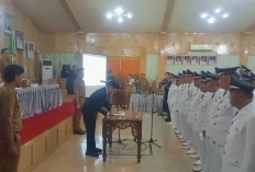 Wakil Bupati Gerry Trisatwika Lantik 35 Pj Kepala Desa