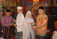 Bupati dan Wabup Jadi Saksi Pernikahan Putri Sekda Zulhifni
