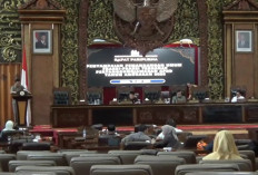 Fraksi DPRD Jambi Sampaikan Pandangan Umum terhadap Pertanggungjawaban APBD 2025