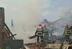 Lima Unit Bedeng di Jambi Selatan Terbakar, Diduga Akibat Kebocoran Gas