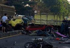 Dua Truk Mengalami Rem Blong, Kecelakaan Maut Terjadi Bersamaan di Gempol-Surabaya