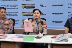 Modus Baru Judi Online: Stiker Barcode Ditempel di Tempat Umum, Polisi Tangkap Pelaku