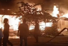 Mes KPR LPPI Terbakar, Delapan Rumah Ludes Dilalap Api di Tebing Tinggi