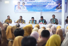 Gubernur Al Haris: Kepala Sekolah Figur Teladan Tentukan Budaya Sekolah dan Profesionalisme Guru