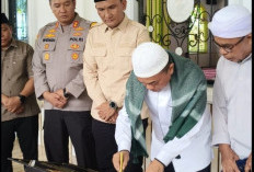Warga Batang Asai Sambut Jalan Baru, Gubernur Al Haris Resmikan Akses Impian 88 Kilometer