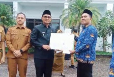 188 CPNS Sarolangun Resmi Terima SK PNS dari Bupati Hurmin