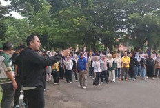 Bupati M Syukur Canangkan Budaya Malu Datang Terlambat dan Buang Sampah Sembarangan