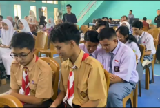 Maxim dan Disdik Jambi Gelar Maxim Quiz English Brain di SMKN 2 Kota Jambi