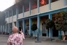 Libur Awal Ramadan Berubah Mencekam, Smpn 2 Sungai Penuh Dilalap Api