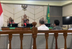 Eksepsi Tiga Terdakwa Korupsi Pengadaan Bahan Kimia PDAM Tirta Mayang Ditolak, Sidang Lanjut ke Tahap Pembukti