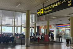 Kabut Asap Pekat Ganggu Jadwal Penerbangan di Bandara Sultan Thaha Jambi