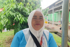 Penjual Jamu Keliling Kumpulkan Uang Receh Untuk Berangkat Haji