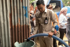 Pemkot Jambi Salurkan Air Bersih untuk Warga Terdampak Kekeringan
