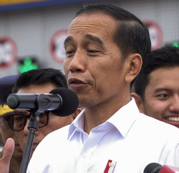 Cara Jokowi Cegah Virus Corona: Minum Jamu Sehari Tiga Kali
