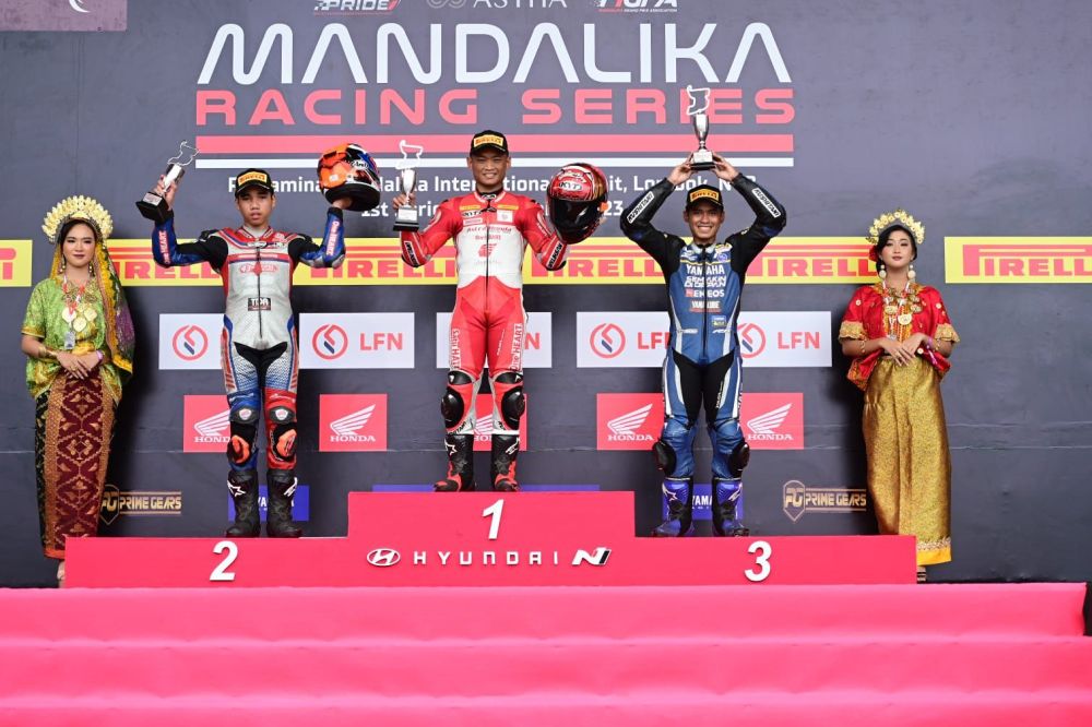 Perdana Digelar, Pembalap Astra Honda Raih Podium Tertinggi di Kejurnas Mandalika