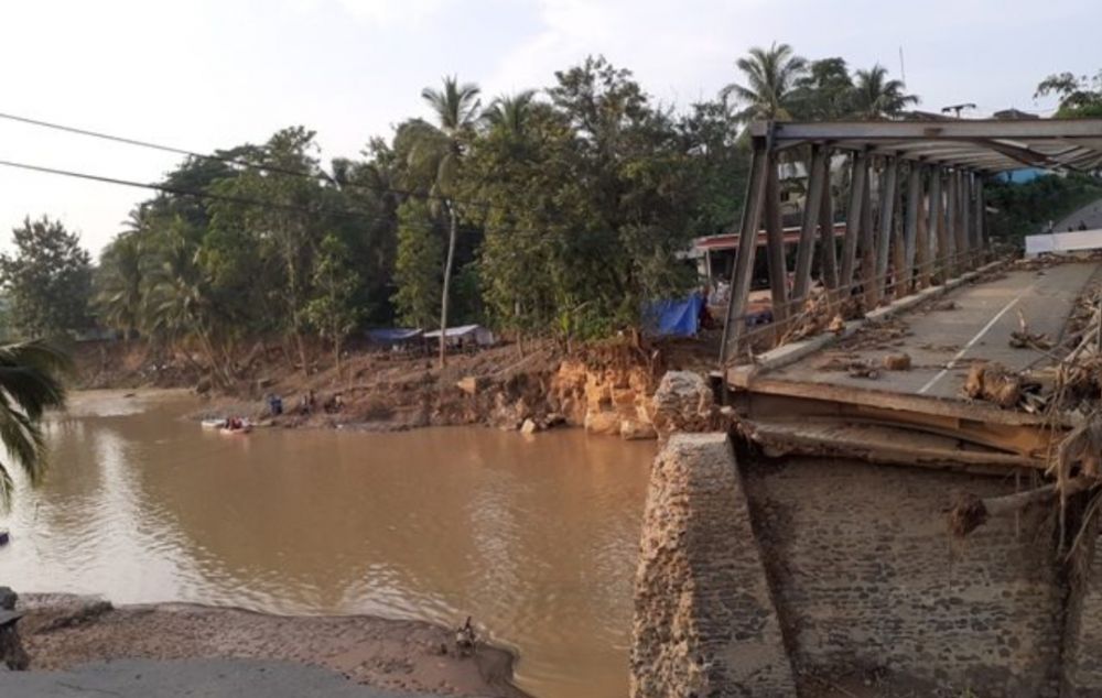 Rumah Aminah Hilang Diterjang Banjir Bandang