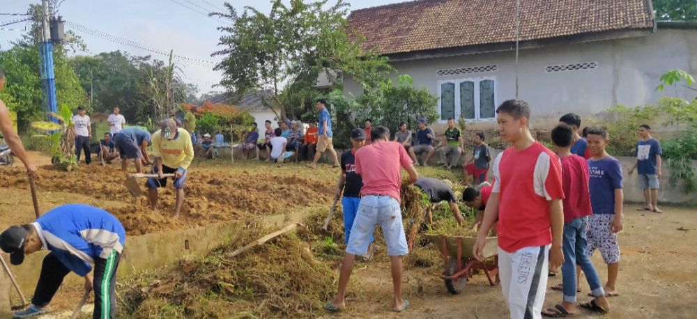 Jelang Kampung Bantar, Ketua RT 48 Kp. Purwosari Ajak Warga Gotong Royong