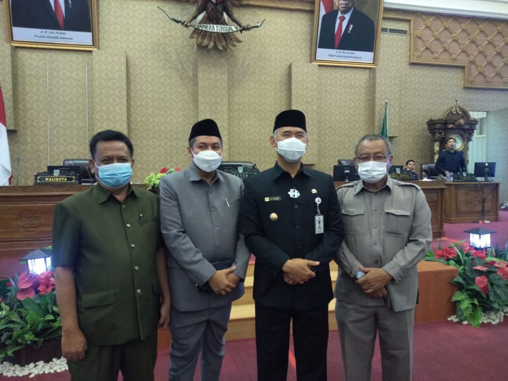 DPRD Kota Jambi Kembali Laksanakan Rapat Paripurna Atas Pandangan Umum Fraksi DPRD