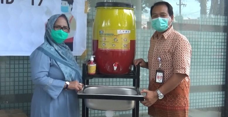 SKK Migas - PetroChina Serahkan Paket Bantuan Cepat Tanggap Covid-19 Kepada Dinas Kesehatan Tanjung Jabung Barat
