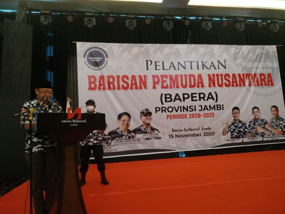 Barisan Pemuda Nusantara Dukung Pasangan CE - RATU