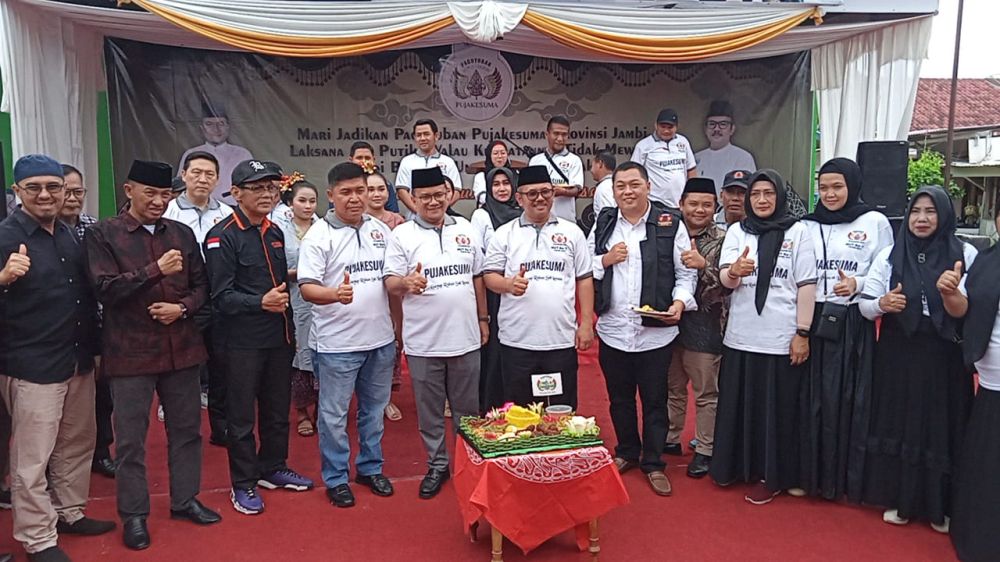 Penuh Kemeriahan, HUT ke-5 Pujakesuma Provinsi Jambi, Diselenggarakan dengan Berbagai Kegiatan Sosial Seperti Khitanan Masal dan Berobat Secara Gratis.