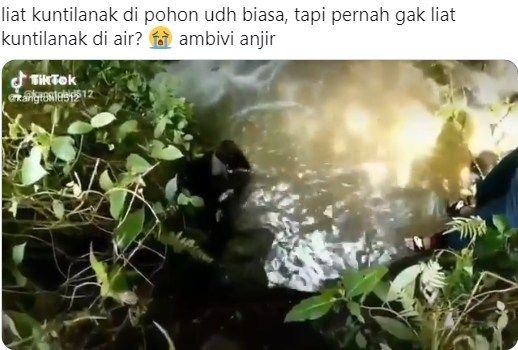 Video Viral, Warga Tangkap Kuntilanak di Dalam Air