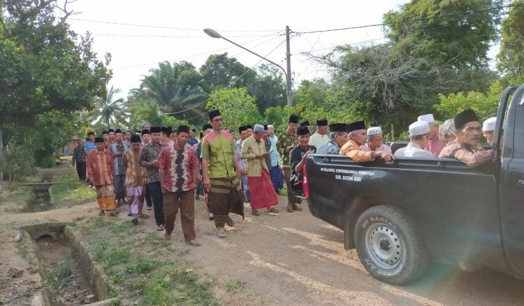 Masyarakat Desa Bajubang Gelar Doa Burda/Barda Turun Ke Jalan Agar Terhindar Virus Corona