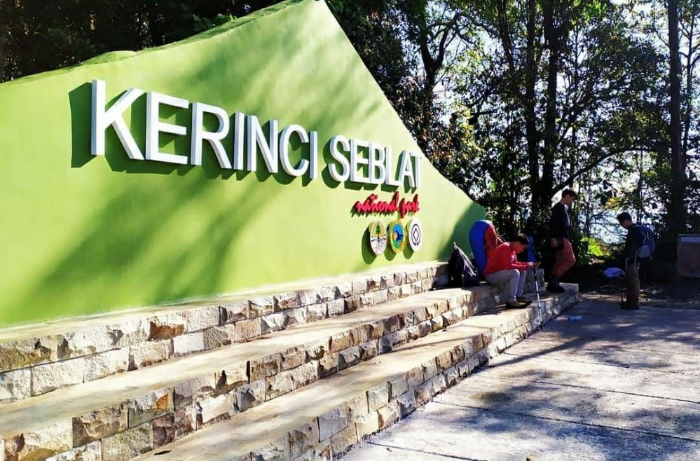 Pemandu Wisata Kerinci Expedition Minta Wisata di Kawasan TNKS Segera Dibuka Kembali