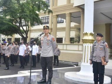 Kapolda Jambi  Beri Arahan Di hari Pertamanya  Kembali Bertugas 