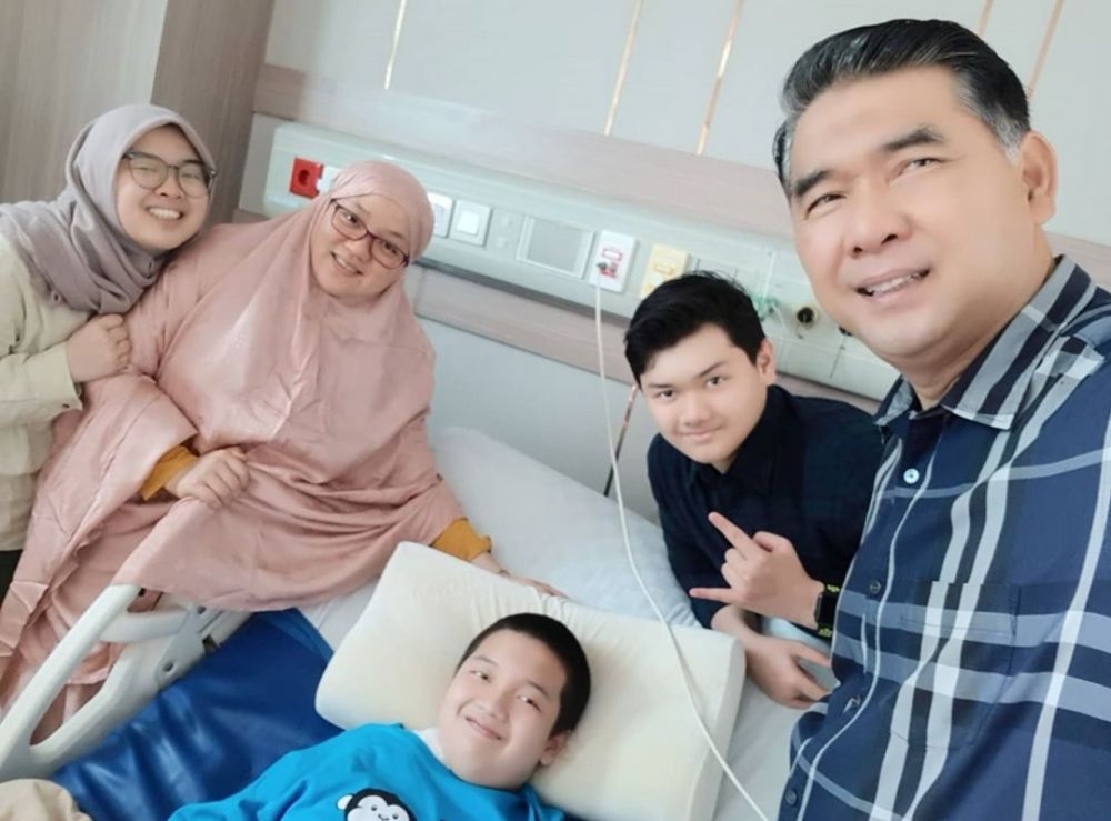 Keluarga Besar SMP-SMA Islam Al-Falah Kota Jambi Turut Berduka Atas Meninggalnya Putra Bungsu Walikota Jambi
