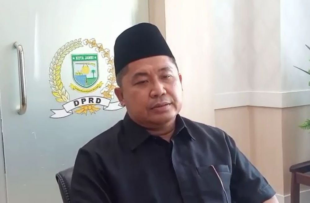 Rapat Paripurna Internal, Ketua DPRD Kota Jambi Harap Pemkot Dapat Menyelesaikan Masukkan BPK RI Perwakilan Jambi Terhadap Kota Jambi
