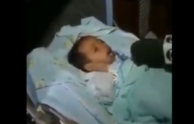 Warga Tertipu Video Hoax Bayi Tangkal Corona, Makan Telur Rebus dan Tai Ayam