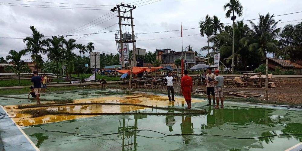 Tingkatkan Minat Masyarakat Berolahraga, PetroChina Beri Bantuan Pembangunan Lapangan Bola Voli